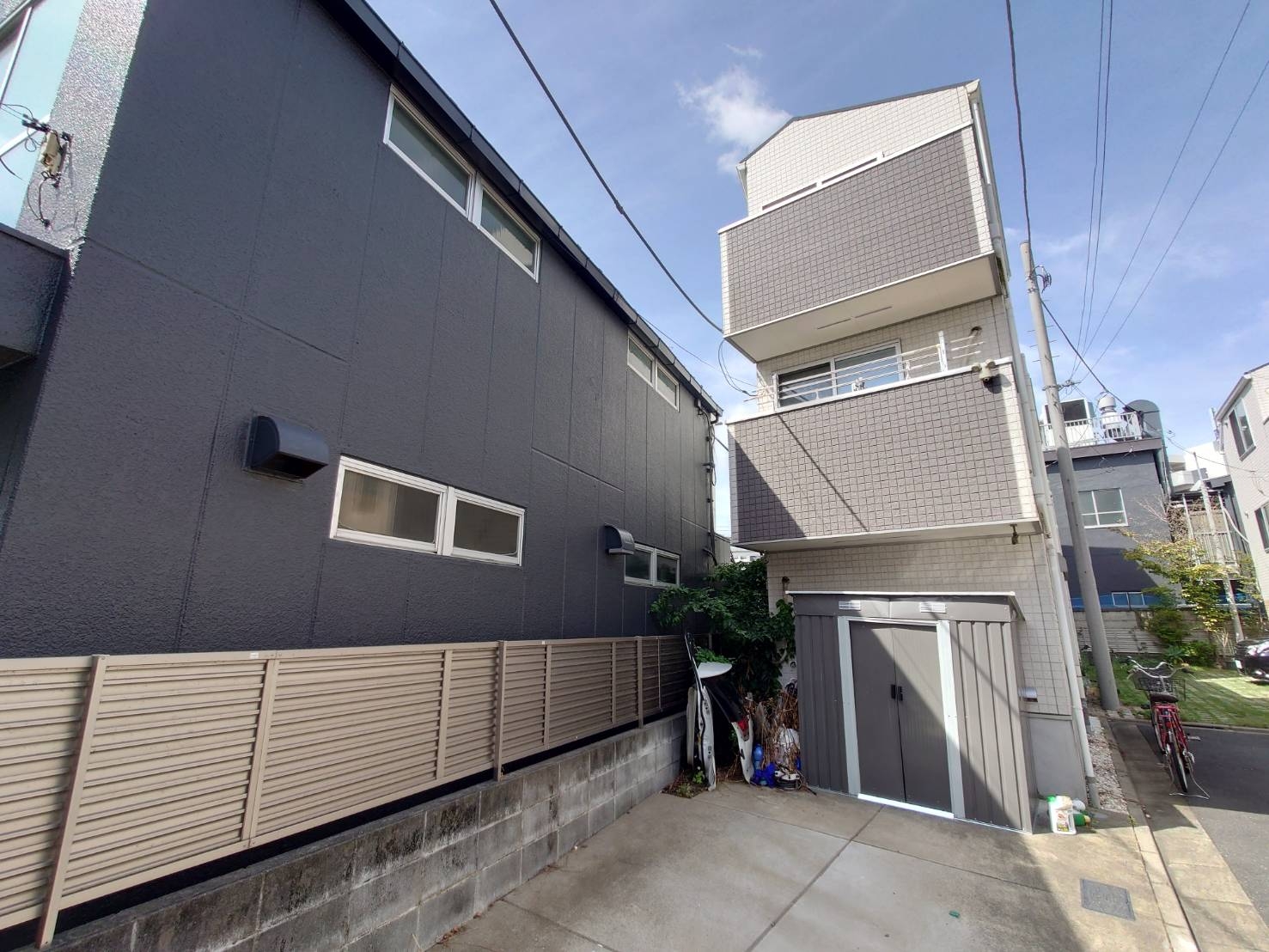 【借地権付き】中野区南台5丁目中古戸建[1]