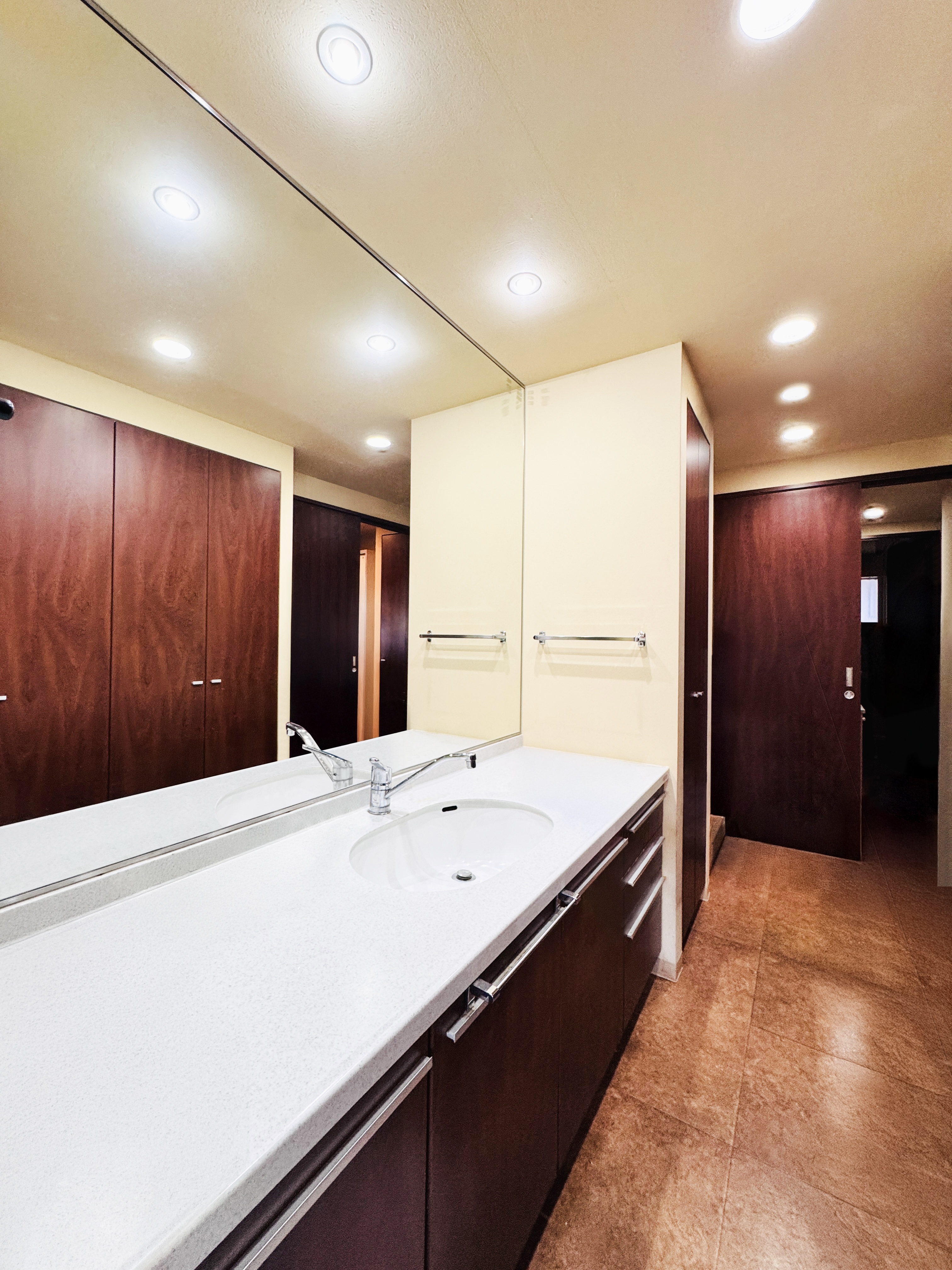 【借地権付き中古マンション】幕張サウスコートB棟4階[4]